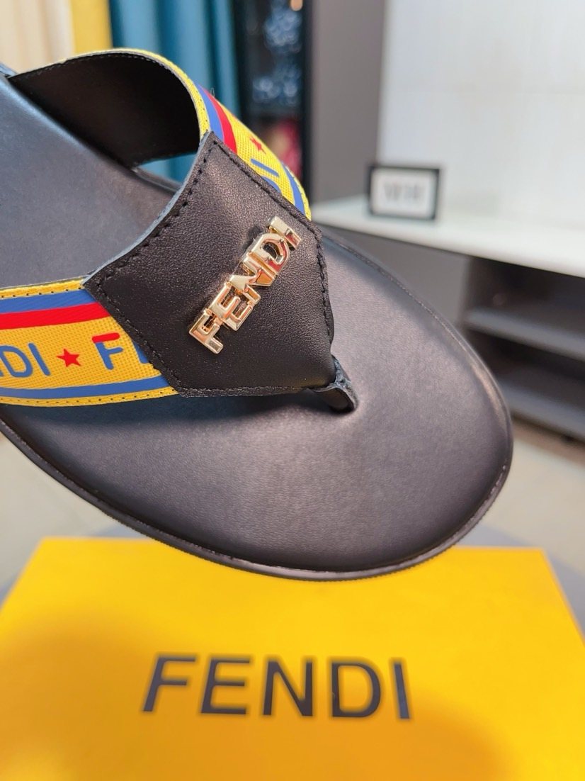Fendi Men's Logo Strap Thong Sandals