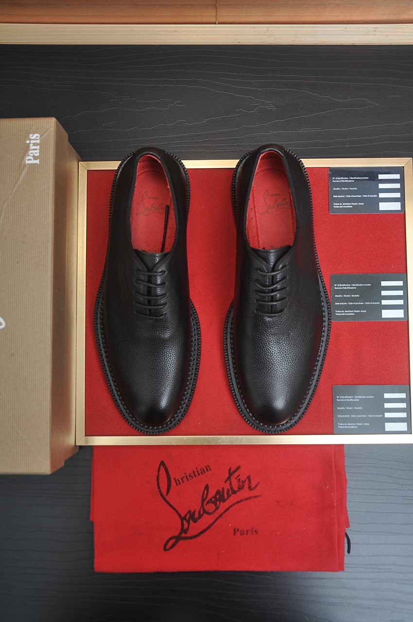 Christian Louboutin Black Red-Sole Lace-Up Dress Shoes