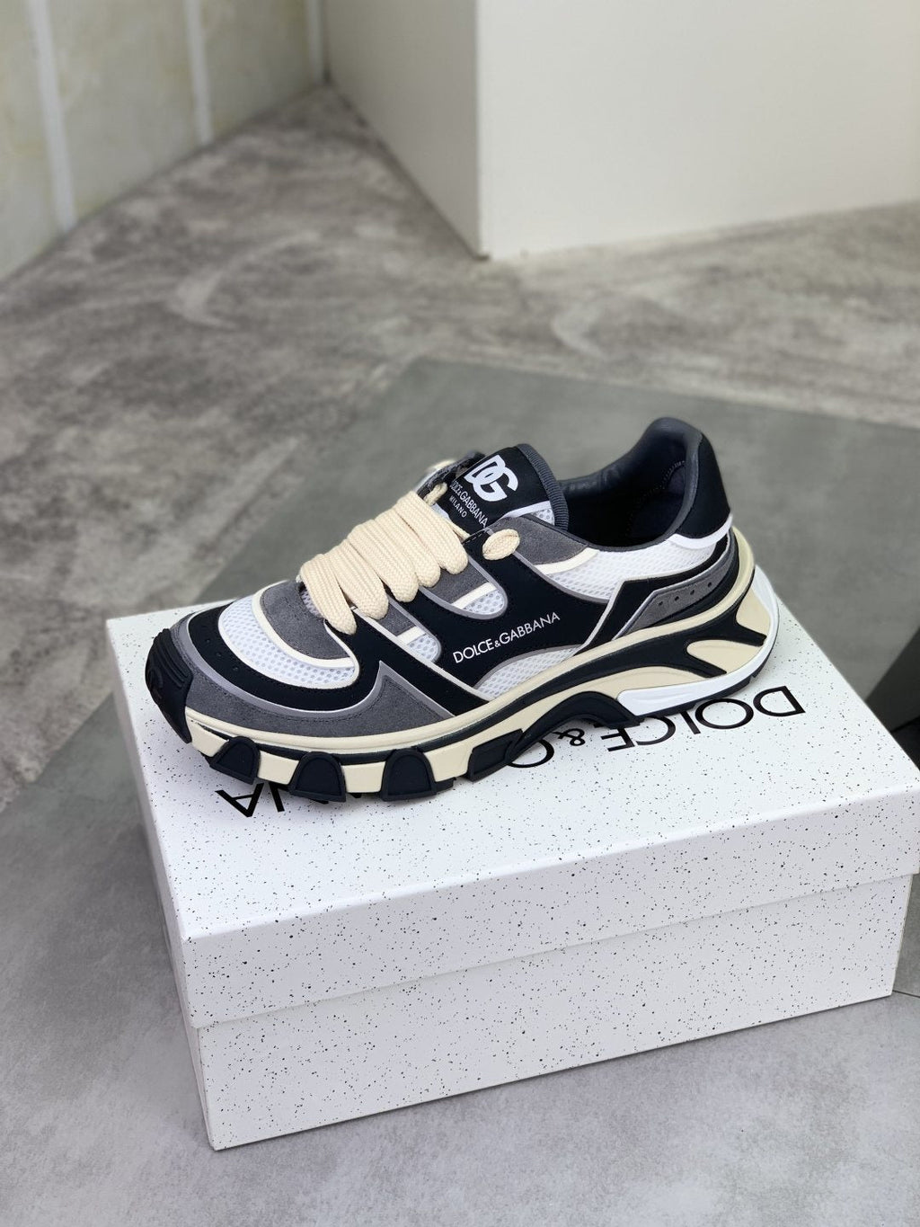 Dolce & Gabbana Men's Paneled Low-Top Sneakers