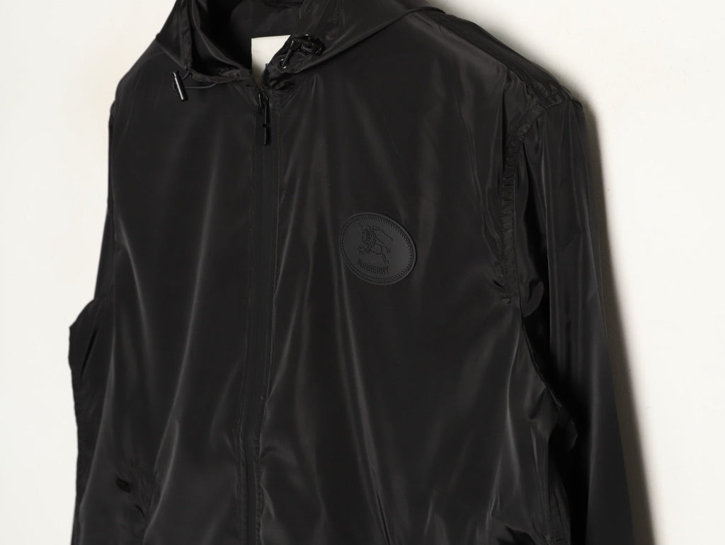 Burberry Oval Equestrian Back-Graphic Hooded Jacket - Black